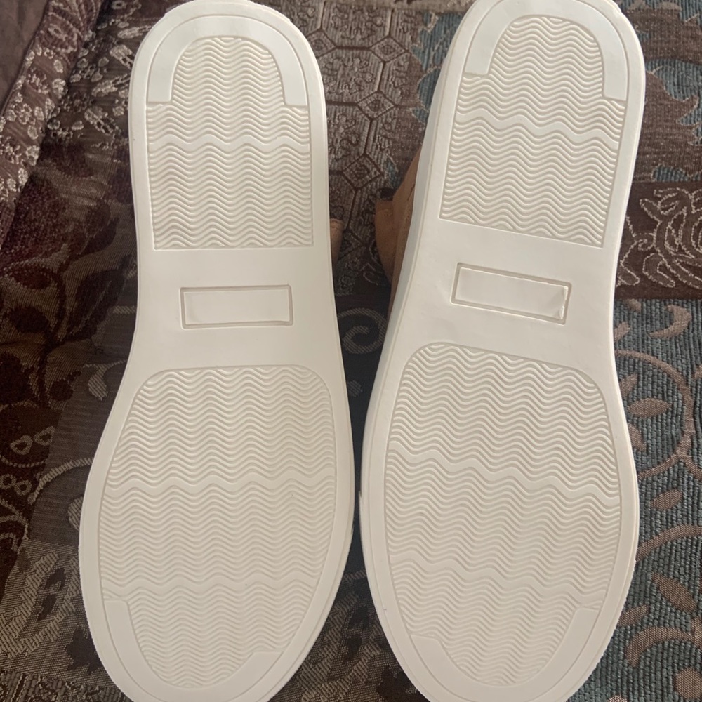 Ladies Shoes - Picture 5 of 5